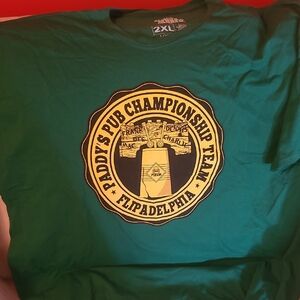 Loot Crate Green It's Always Sunny T-Shirt